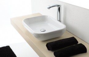 Lavabo da appoggio 60 Qubo